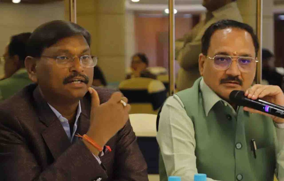 भारतीय तीरंदाजी संघ द्वारा घोषित देश की पहली तीरंदाजी लीग के लॉन्च इवेंट की तस्वीर