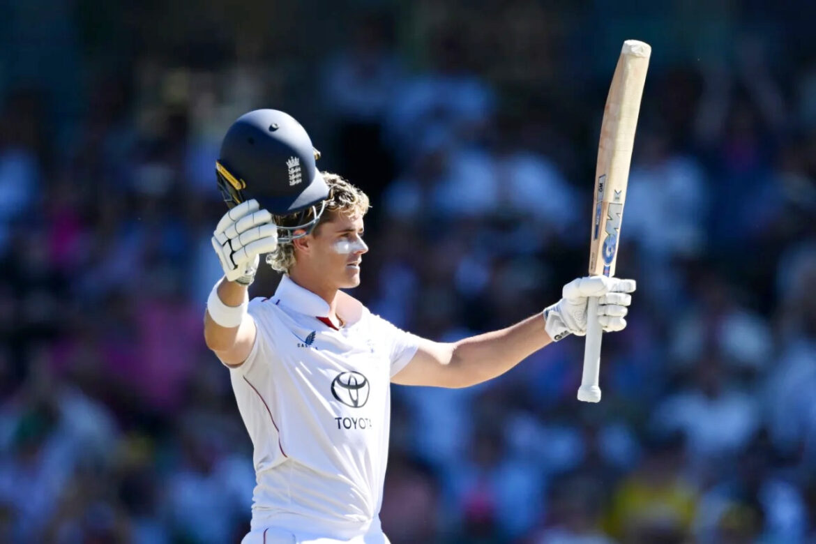 जैकब बेथेल ने सिडनी क्रिकेट ग्राउंड में ऑस्ट्रेलिया के खिलाफ अपना पहला टेस्ट शतक जड़ा